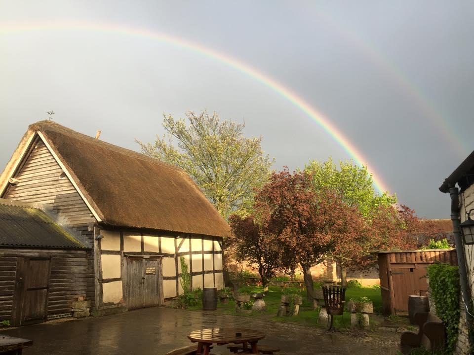 The Fleece Inn Bretforton Exterior photo